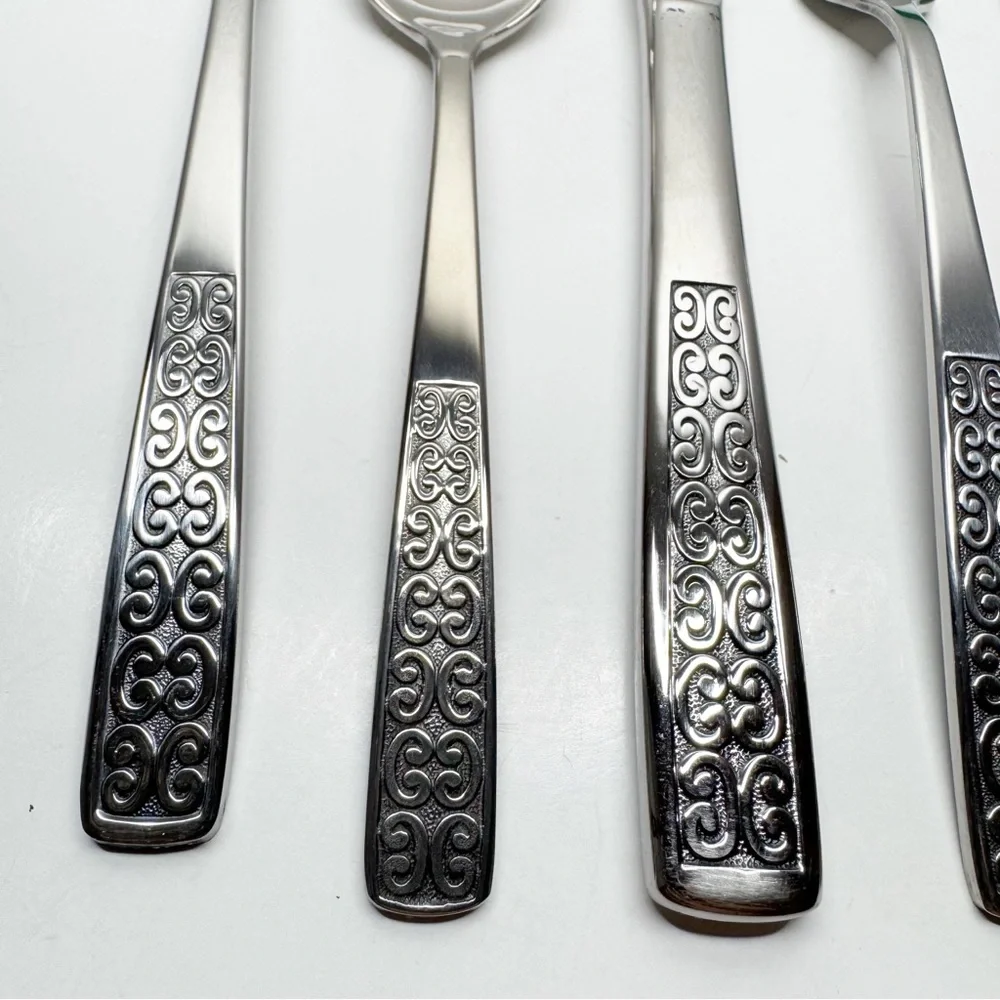 Vintage International Stainless Serenata 5 Piece Single Serve Flatware Set